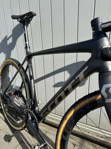 Brugt Scott Addict CX Carbon - cyclocross & gravel 2024 Road & Gravel — billede 9 af 11