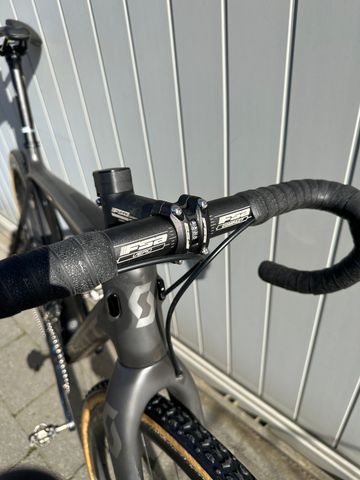Brugt Scott Addict CX Carbon - cyclocross & gravel 2024 Road & Gravel — billede 8 af 11