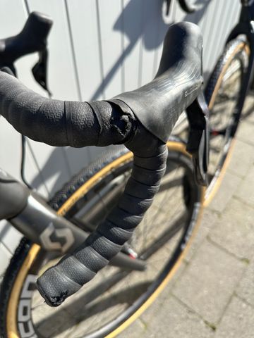 Brugt Scott Addict CX Carbon - cyclocross & gravel 2024 Road & Gravel — billede 6 af 11