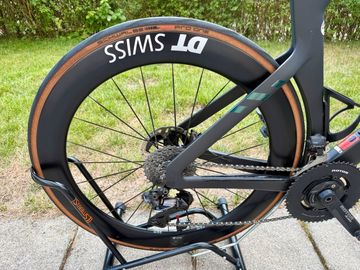 Canyon Aeroad CFR Disc Di2 2023 2023 Road & Gravel usato, Nero — immagine 7 di 12