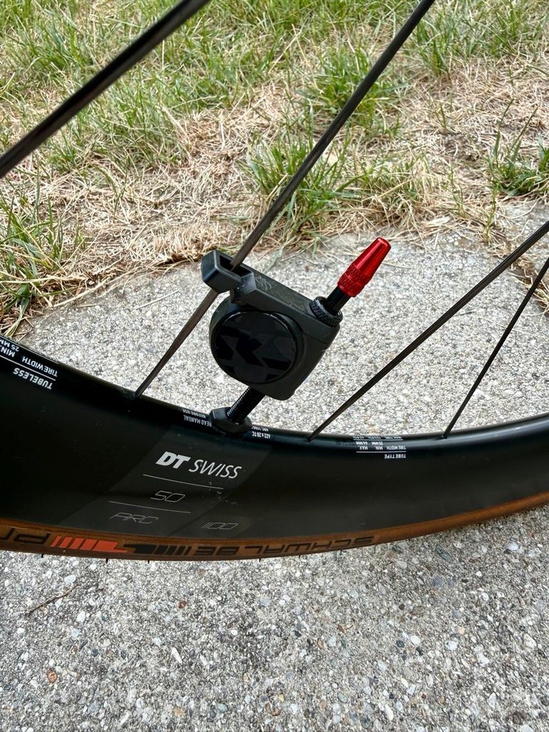 Canyon Aeroad CFR Disc Di2 2023 2023 Road & Gravel usato, Nero — immagine 12 di 12