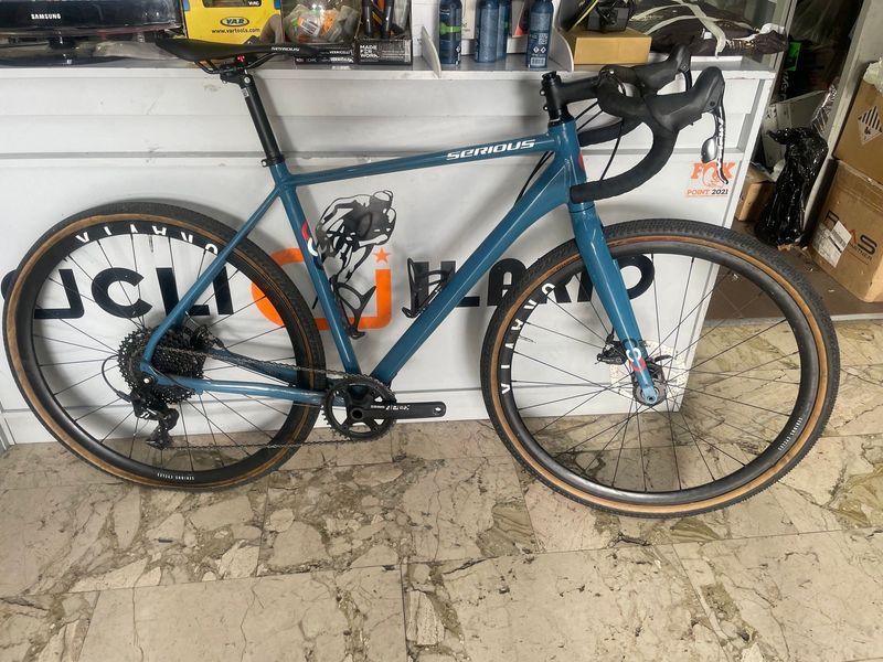 Gebrauchtes Serious Gravix petrol 2023 2023 Road & Gravel