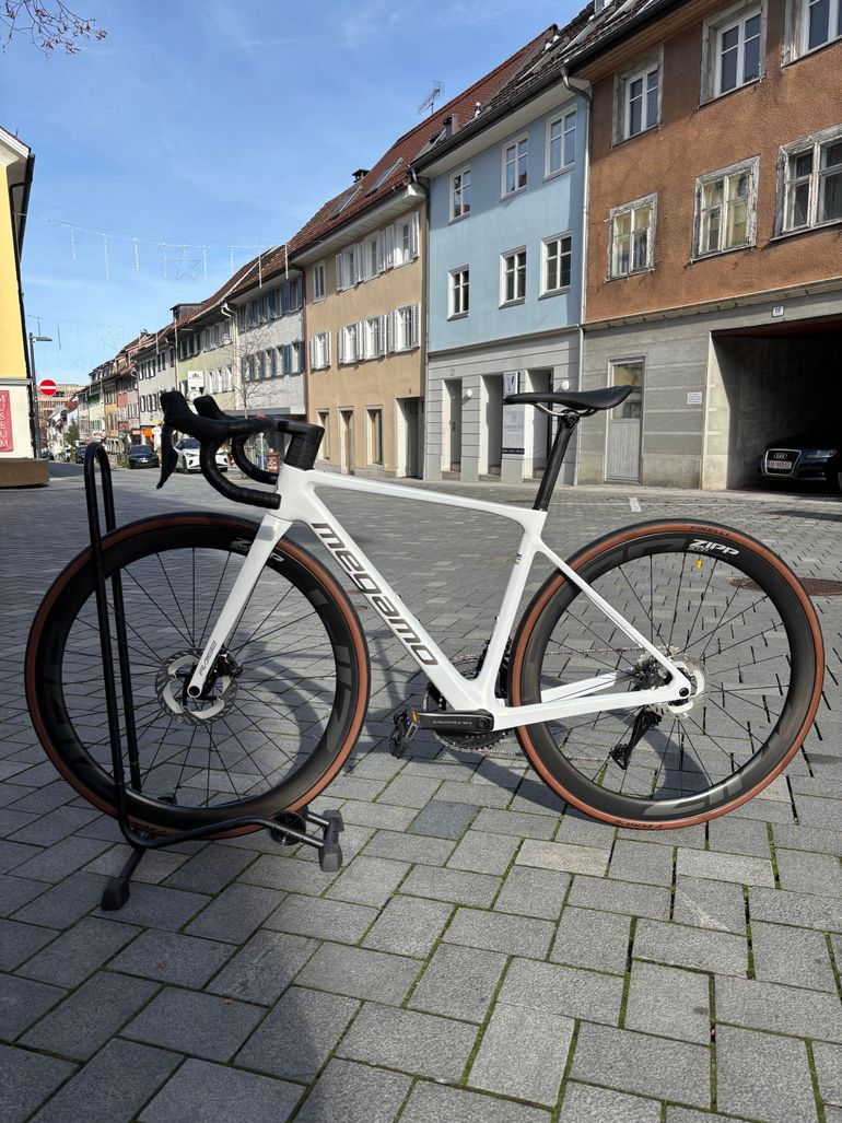 Used Megamo RAISE 05 CW 2026 2026 Road & Gravel, White — image 2 of 3