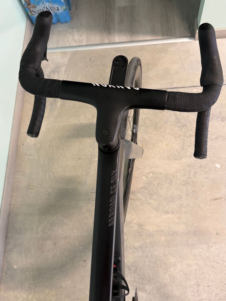 Brugt Canyon Aeroad CF SLX 8 Di2 2024 2024 Road & Gravel — billede 8 af 10