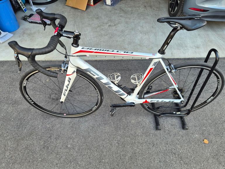 Brugt Fuji Altamira Shimano Ultegra Di2 2015 Road & Gravel — billede 4 af 10