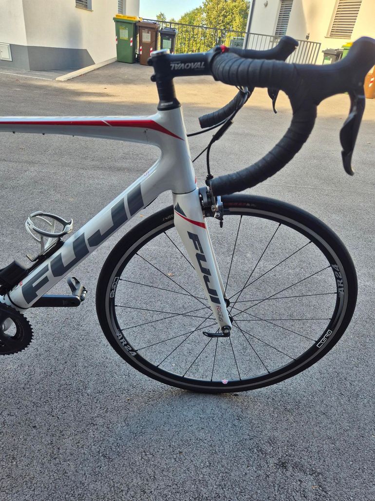 Brugt Fuji Altamira Shimano Ultegra Di2 2015 Road & Gravel — billede 7 af 10