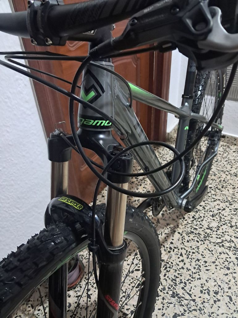 Used Megamo Natural Shimano Deore XT 2023 Mountainbike, Light Gray — image 4 of 10