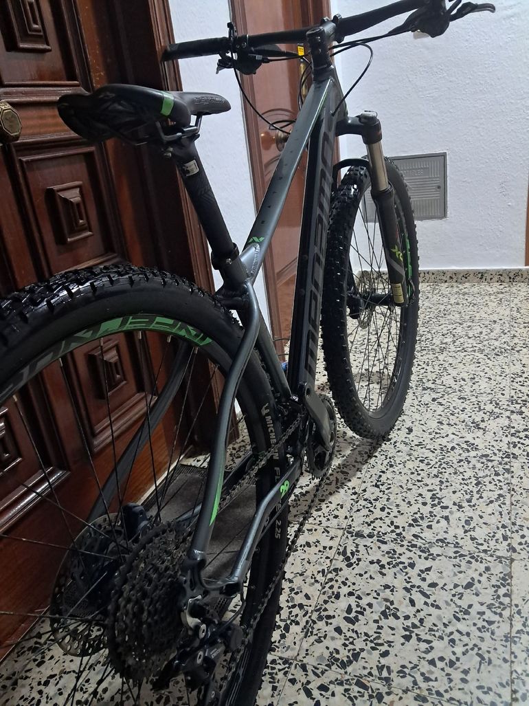 Used Megamo Natural Shimano Deore XT 2023 Mountainbike, Light Gray — image 8 of 10