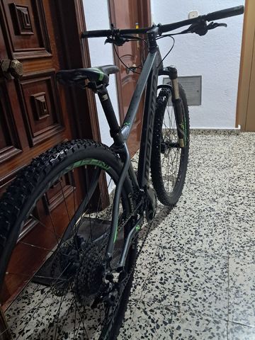Used Megamo Natural Shimano Deore XT 2023 Mountainbike, Light Gray — image 9 of 10