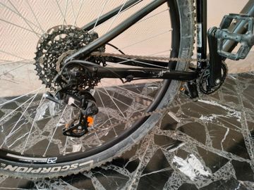 ROCKRIDER EXPL 500 29" M - Upgraded TUBELESS 2026 Mountainbike usato, Nero — immagine 3 di 8