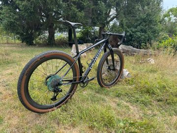 Used Specialized Epic Monster Gravel 2022 Road & Gravel, Black — image 2 of 24