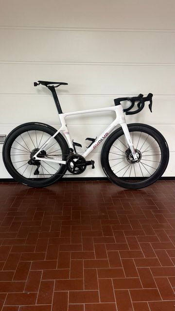 Used Evolve Custom Shimano Dura Ace Di2 2025 Road & Gravel, White — image 2 of 8