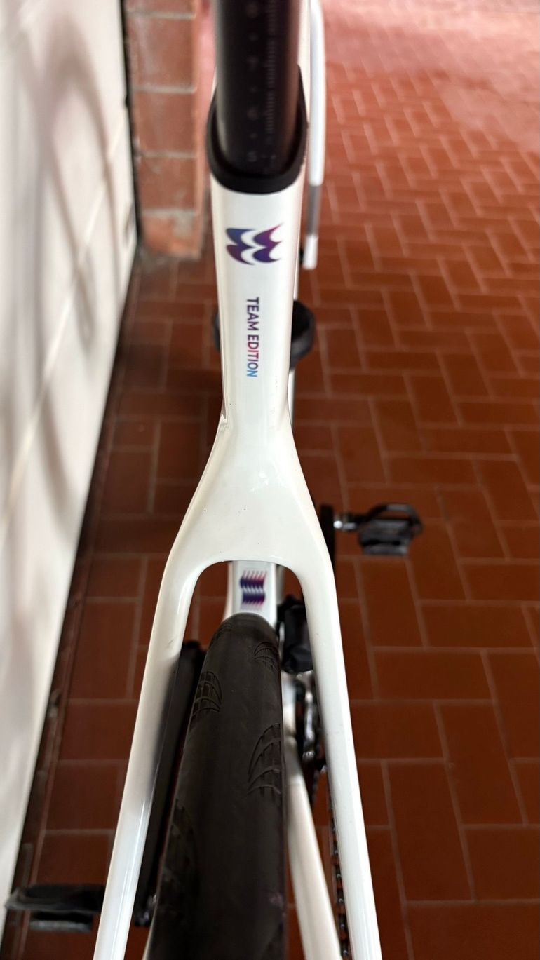 Used Evolve Custom Shimano Dura Ace Di2 2025 Road & Gravel, White — image 5 of 8