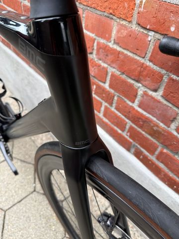 Tweedehands BMC Roadmachine Shimano Ultegra Di2 2024 Road & Gravel — afbeelding 7 van 14
