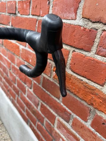Tweedehands BMC Roadmachine Shimano Ultegra Di2 2024 Road & Gravel — afbeelding 5 van 14