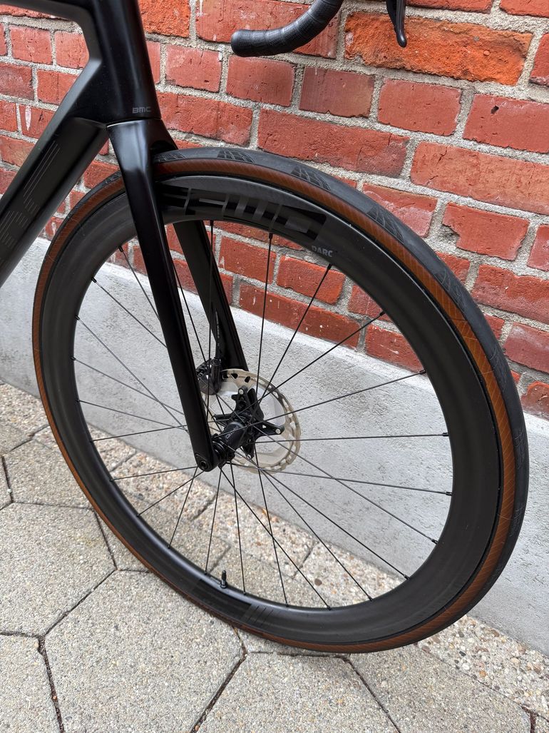 Tweedehands BMC Roadmachine Shimano Ultegra Di2 2024 Road & Gravel — afbeelding 4 van 14