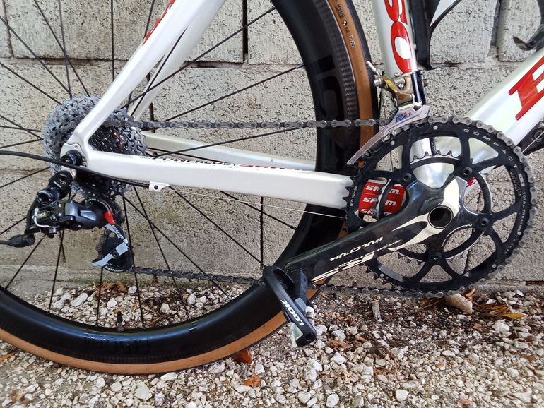 Used Basso Astra SRAM Red 2013 Road & Gravel, White — image 3 of 5