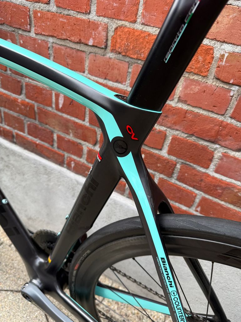 Gebrauchtes Bianchi Oltre Shimano Ultegra Di2 2022 Road & Gravel, Schwarz — Bild 15 von 15