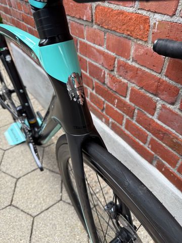 Gebrauchtes Bianchi Oltre Shimano Ultegra Di2 2022 Road & Gravel, Schwarz — Bild 6 von 15