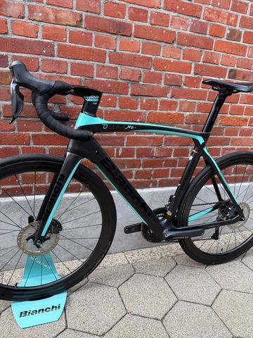 Gebrauchtes Bianchi Oltre Shimano Ultegra Di2 2022 Road & Gravel, Schwarz — Bild 12 von 15