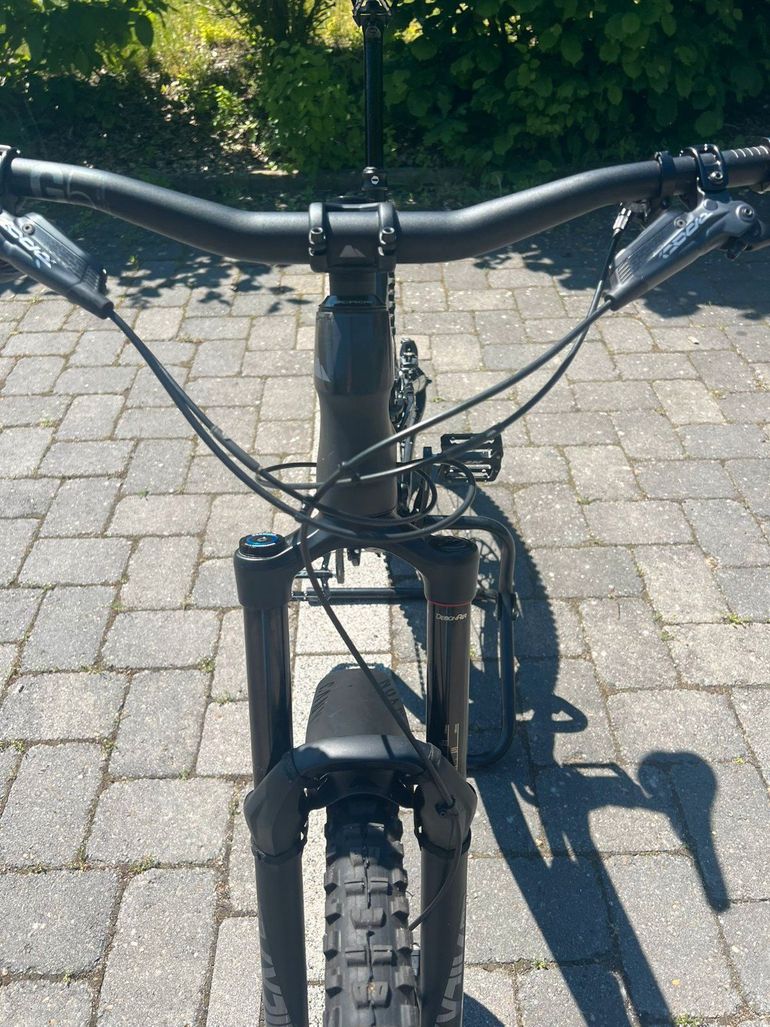 Used Canyon Torque CF 7.0 2020 2020 Mountainbike, Black, 27.5 — image 6 of 20