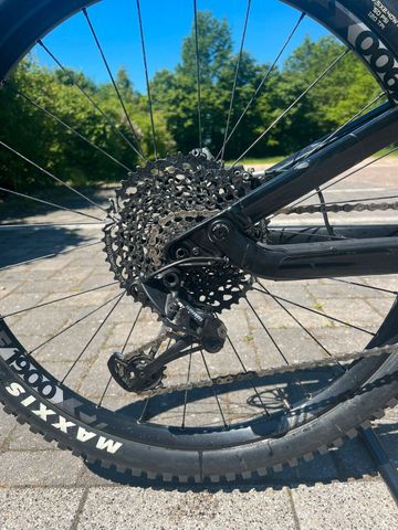 Used Canyon Torque CF 7.0 2020 2020 Mountainbike, Black, 27.5 — image 19 of 20