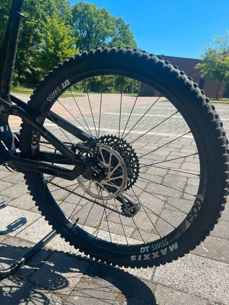 Used Canyon Torque CF 7.0 2020 2020 Mountainbike, Black, 27.5 — image 20 of 20