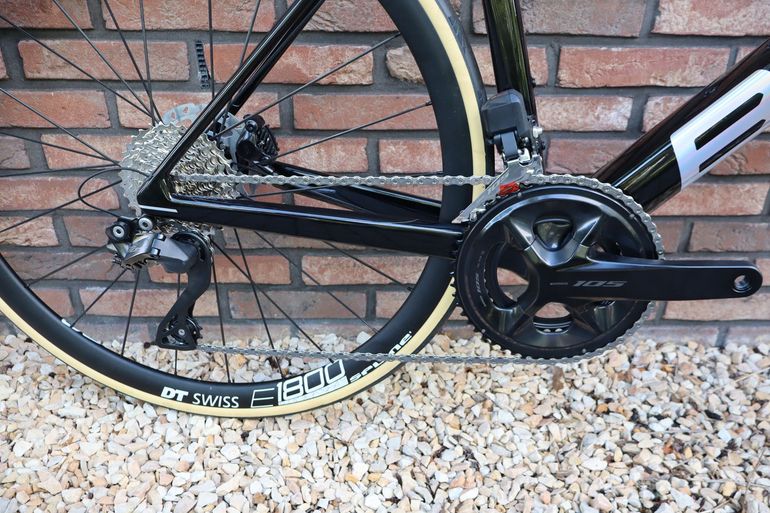 Używany BMC Teammachine SLR TWO 2023 2023 Road & Gravel — zdjęcie 11 z 11
