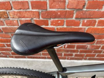 Used BMC Urs SRAM Rival eTap AXS 2024 Road & Gravel, Light Gray — image 10 of 16