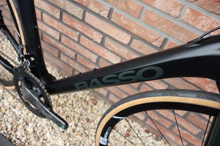 Used Basso Astra Campagnolo Chorus 2022 Road & Gravel, Black — image 4 of 12