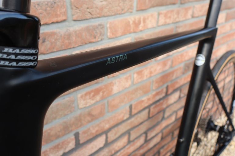 Used Basso Astra Campagnolo Chorus 2022 Road & Gravel, Black — image 5 of 12