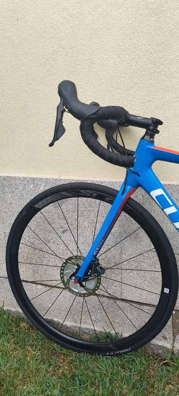 CUBE ATTAIN GTC SL 2023 2023 Road & Gravel usato, Blu — immagine 8 di 10