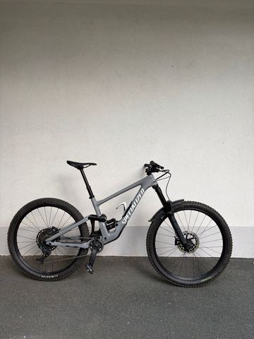 Gebrauchtes Specialized Enduro Comp 2023 2023 Mountainbike, Hellgrau, 29 — Bild 1 von 6
