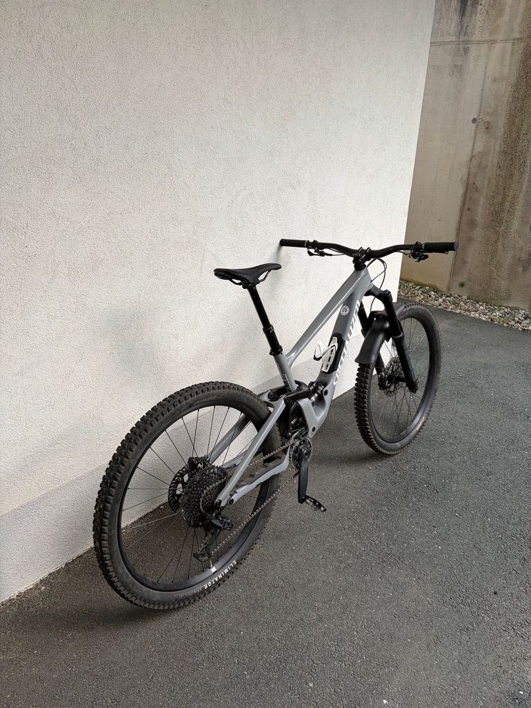Gebrauchtes Specialized Enduro Comp 2023 2023 Mountainbike, Hellgrau, 29 — Bild 3 von 6