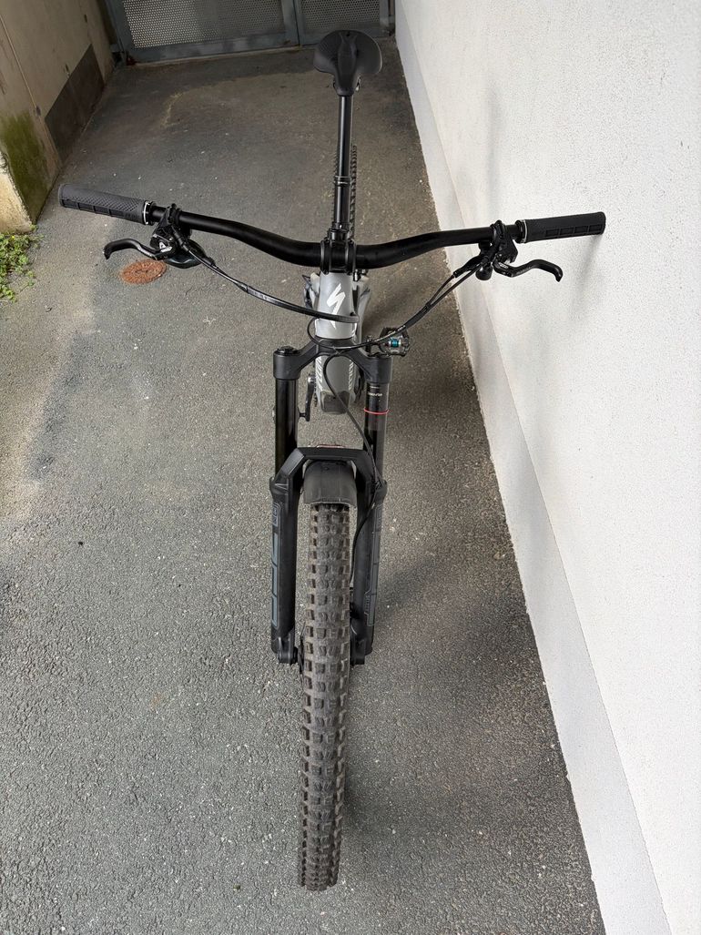 Gebrauchtes Specialized Enduro Comp 2023 2023 Mountainbike, Hellgrau, 29 — Bild 5 von 6