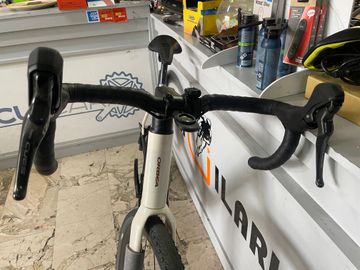 Used Orbea DENNA H50 2025 2025 Road & Gravel, White — image 7 of 8