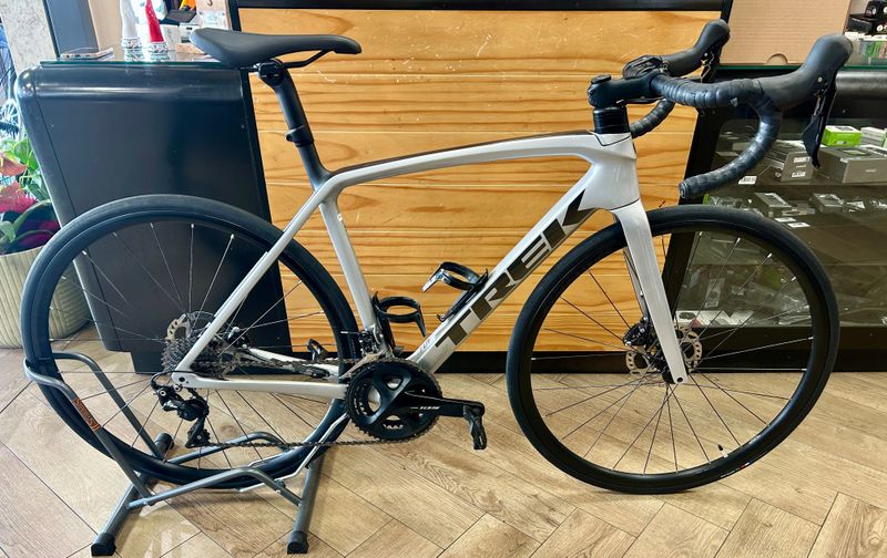 Used Trek Émonda SL 5 2023 2023 Road & Gravel