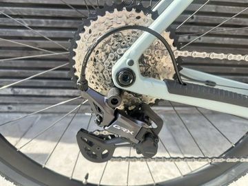 Gebrauchtes Orbea DENNA H30 28mph 2026 2026 Road & Gravel, Grün — Bild 4 von 5