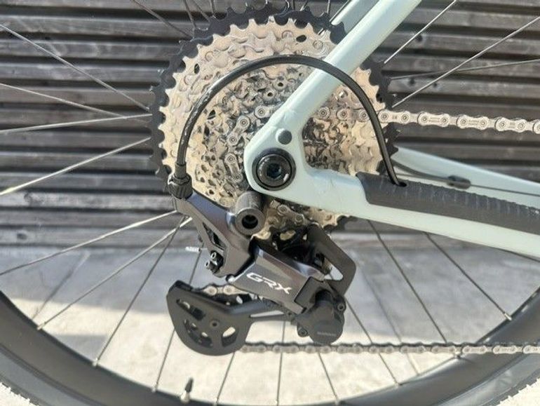 Gebrauchtes Orbea DENNA H30 28mph 2026 2026 Road & Gravel, Grün — Bild 4 von 5