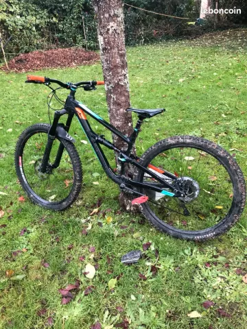 Gebrauchtes Polygon SISKIU T8 2019 2019 Mountainbike, Schwarz, 27.5, 29 — Bild 2 von 3