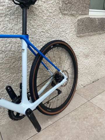 CUBE Cross Race Shimano 105 Di2 2023 Road & Gravel d'occasion — image 11 sur 13