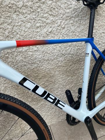 CUBE Cross Race Shimano 105 Di2 2023 Road & Gravel d'occasion — image 13 sur 13