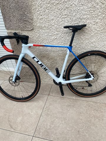 CUBE Cross Race Shimano 105 Di2 2023 Road & Gravel d'occasion — image 9 sur 13