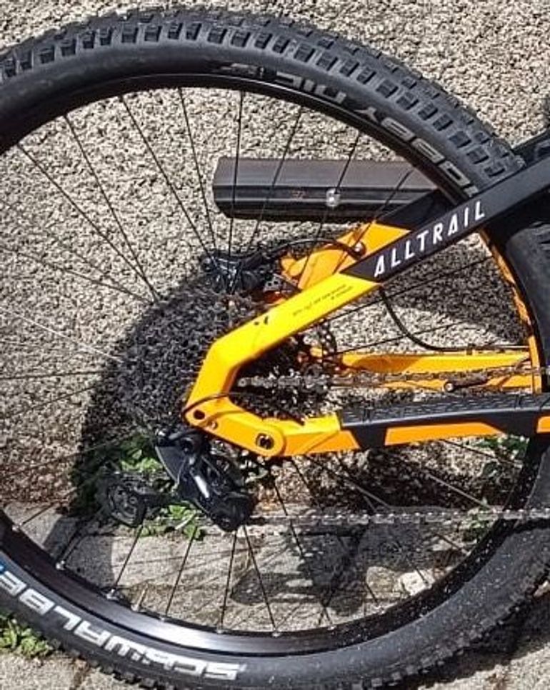 Gebrauchtes Haibike AllTrail 6 29 2022 2022 Mountainbike, Schwarz, 29 — Bild 5 von 6