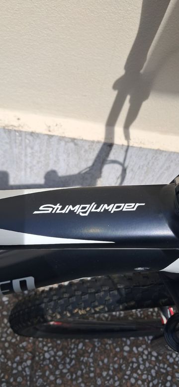 Używany Specialized Stumpjumper SRAM GX 2016 Mountainbike — zdjęcie 8 z 15