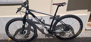 Używany Specialized Stumpjumper SRAM GX 2016 Mountainbike — zdjęcie 1 z 15