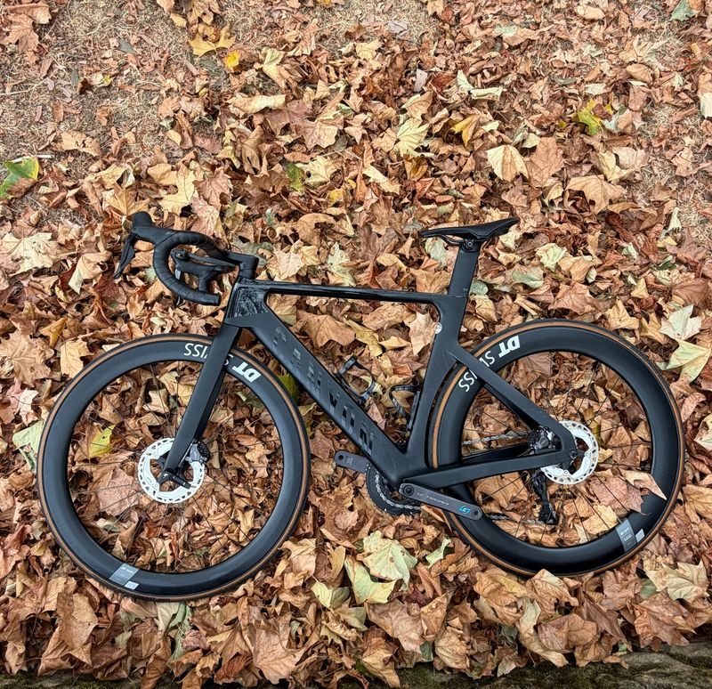 Used Canyon Aeroad CF SLX 8 Disc Di2 2023 2023 Road & Gravel