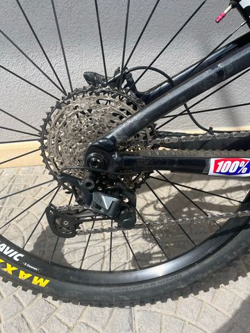 Używany Giant Reign 1 2023 2023 Mountainbike — zdjęcie 4 z 8