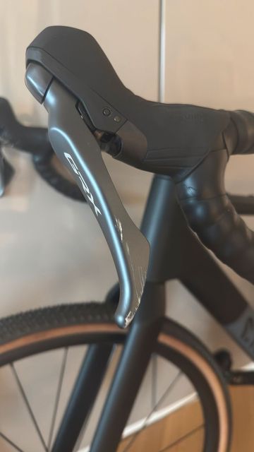 Canyon Grail CF SL 8 2024 2024 Road & Gravel usato, Nero — immagine 11 di 13