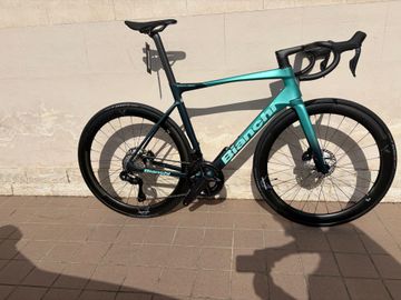 Bianchi Specialissima PRO FORCE AXS E1 2026 2026 Road & Gravel usato, Verde — immagine 1 di 14